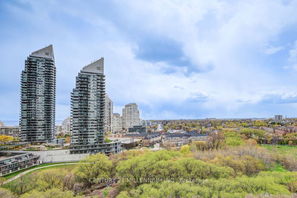 10 Park Lawn Rd, #1304