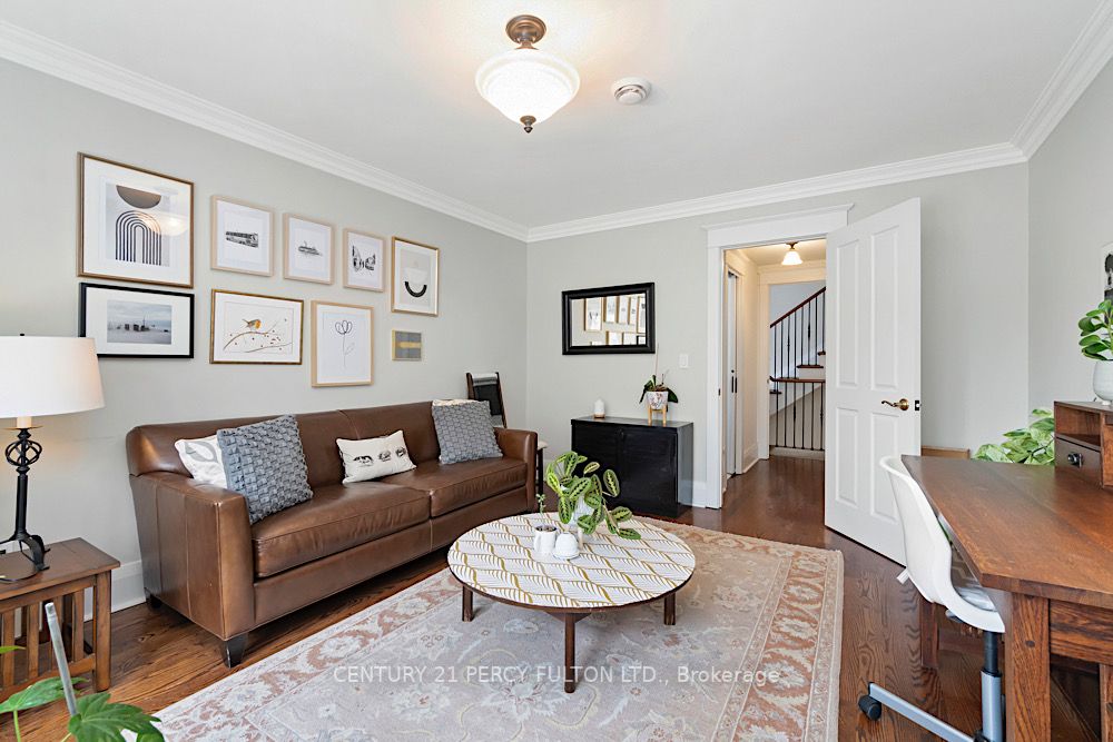 92 QUEEN ANNE Road