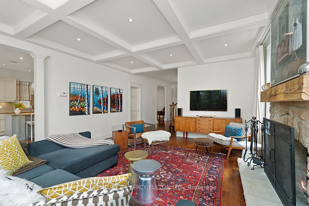 92 QUEEN ANNE Road