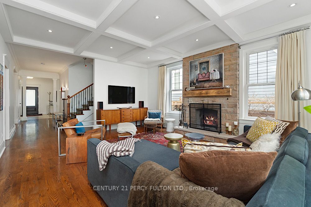 92 QUEEN ANNE Road