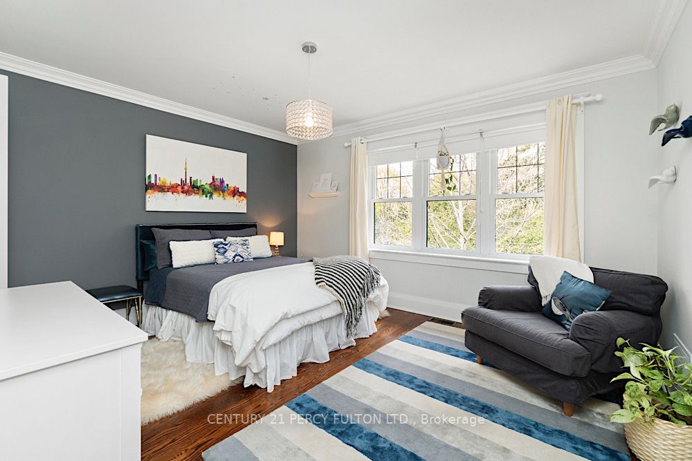 92 QUEEN ANNE Road