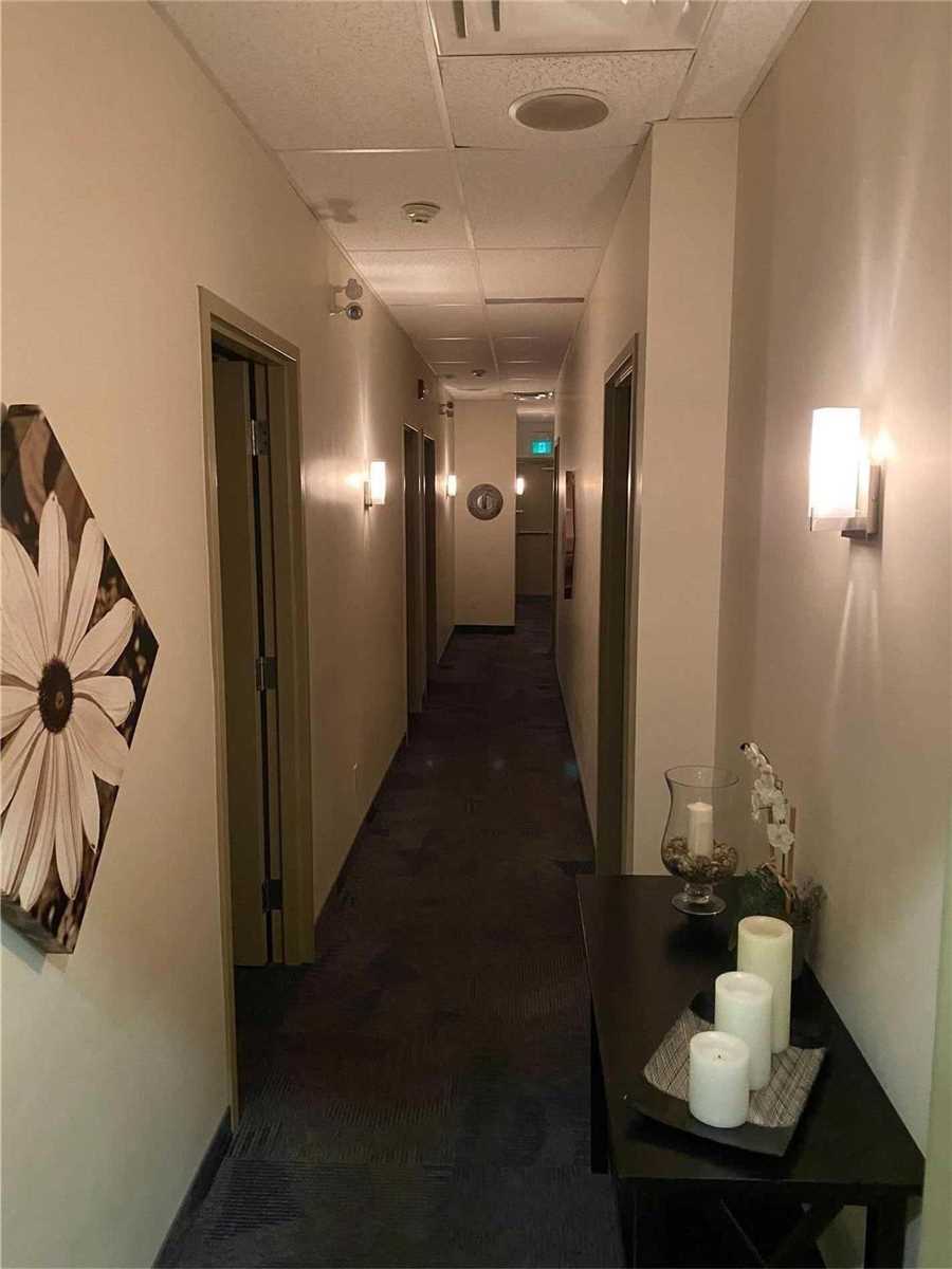 Listing W5920599 - Large Photo # 2