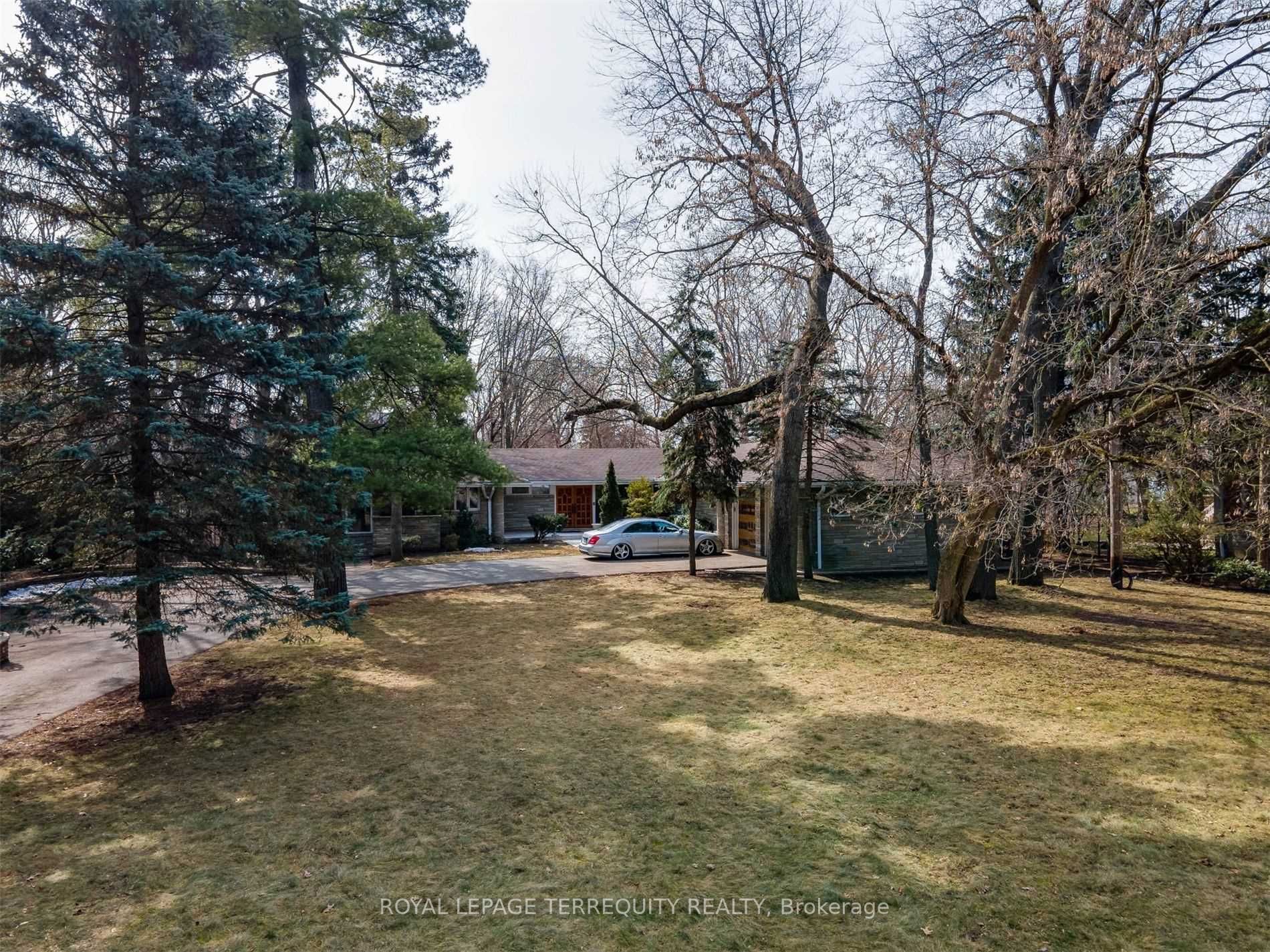 3 Edgehill Road