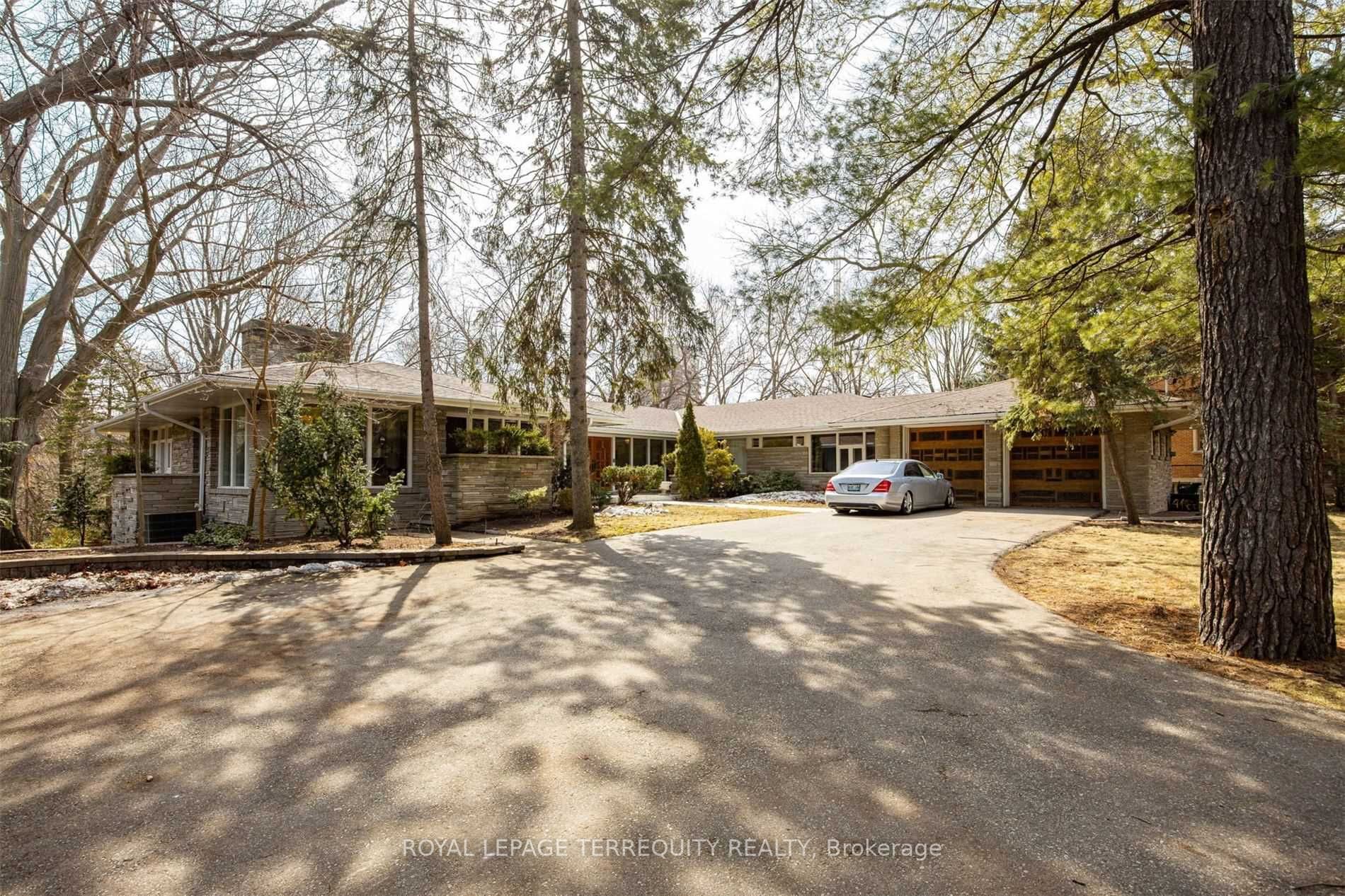 3 Edgehill Road