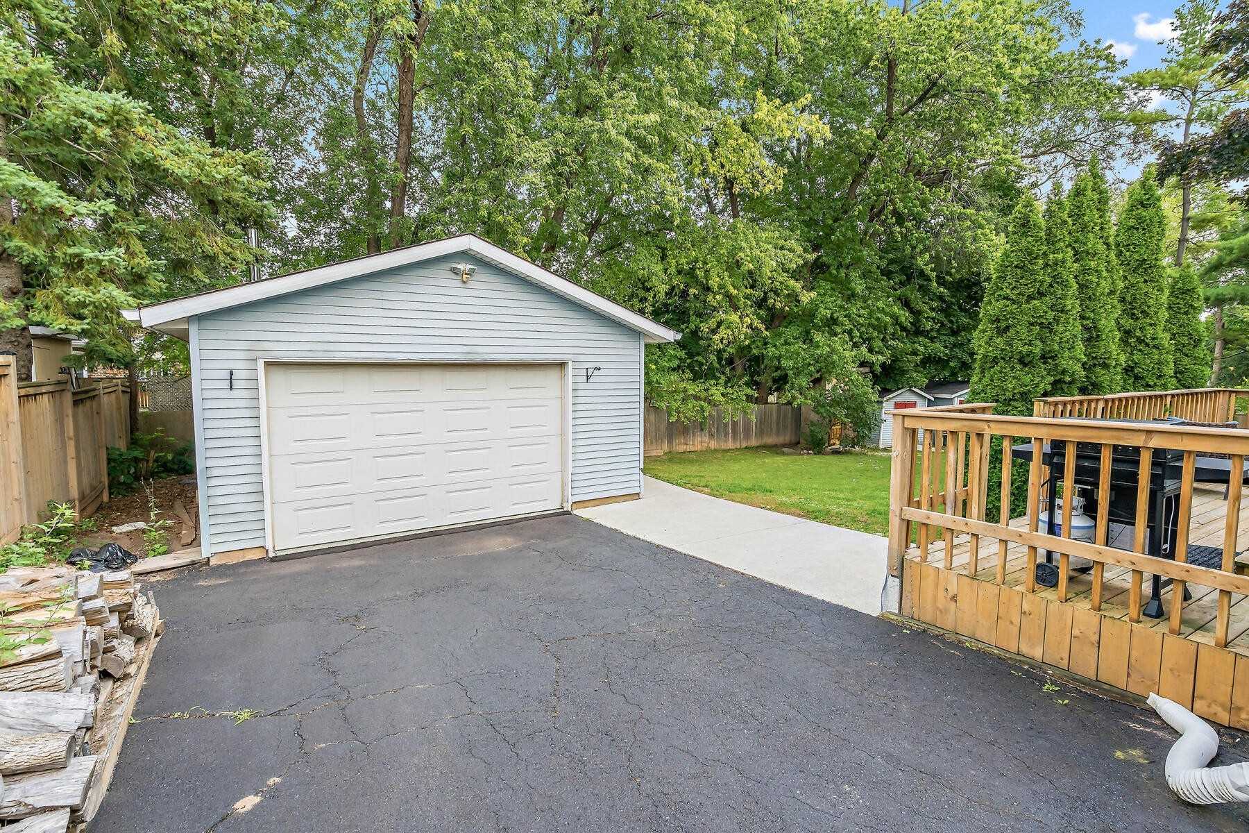 Listing W5921003 - Large Photo # 15