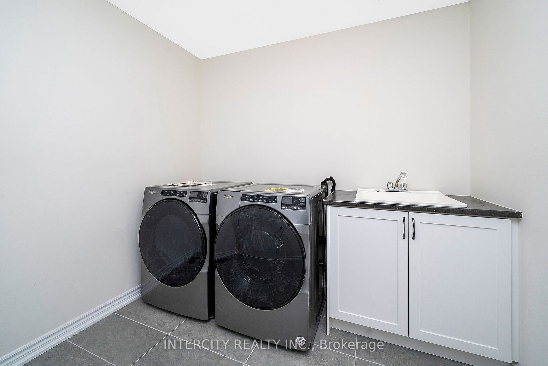 Listing W5921128 - Large Photo # 8