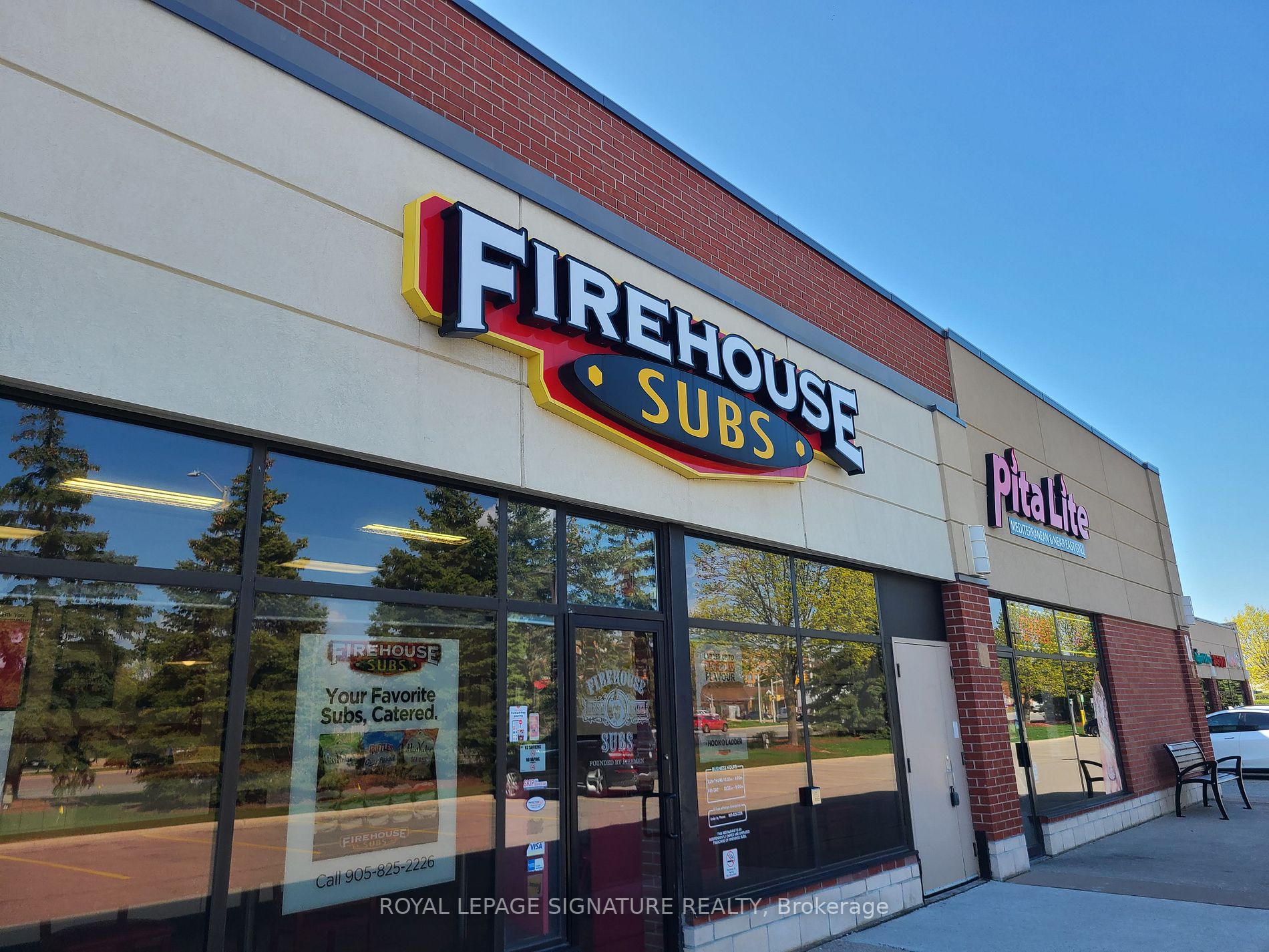 230 North Service Rd W