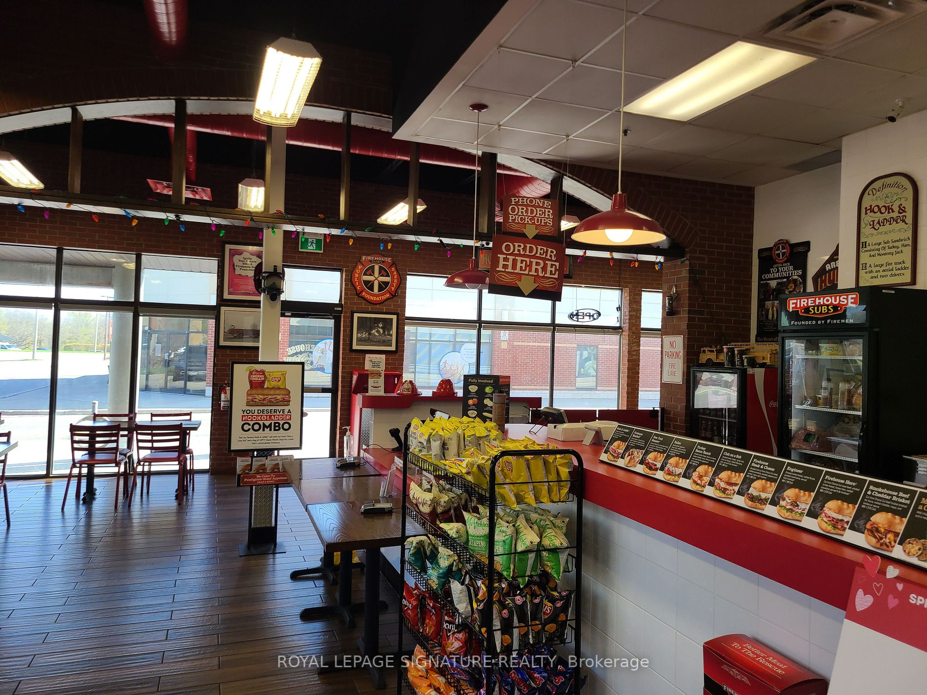 230 North Service Rd W
