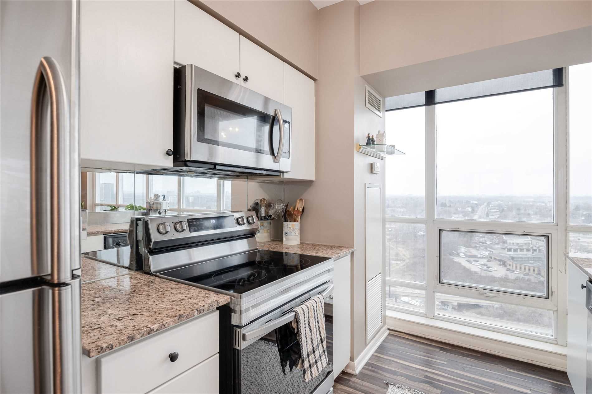 Listing W5921423 - Large Photo # 10
