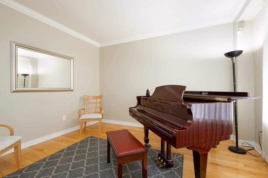 Listing W5921713 - Large Photo # 17