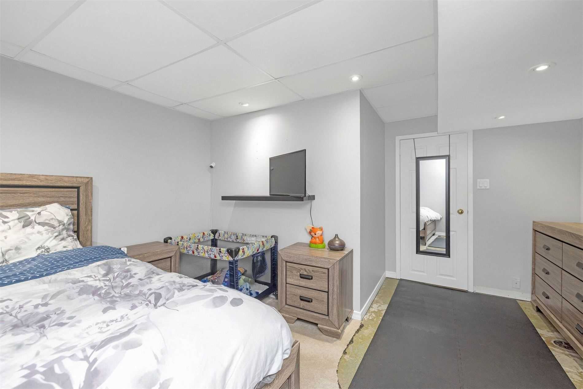 163 Prince Charles Dr