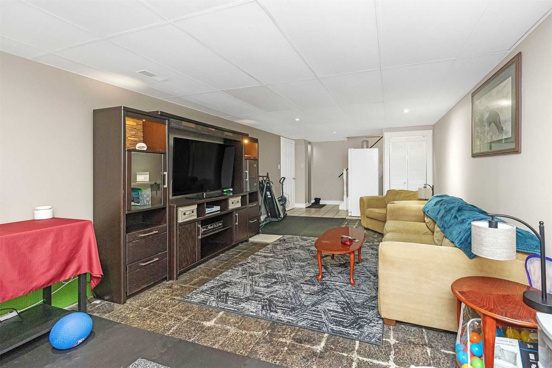 163 Prince Charles Dr