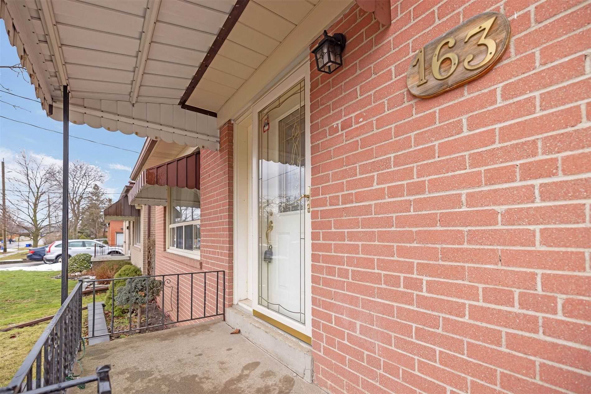 163 Prince Charles Dr