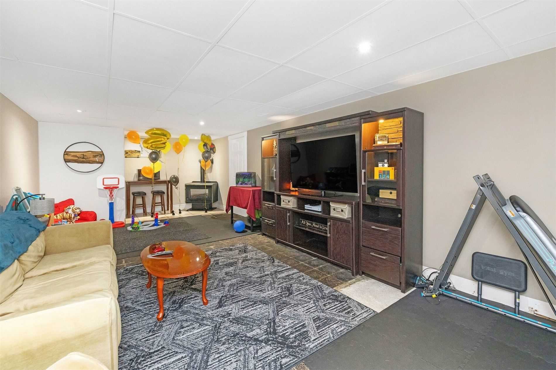 163 Prince Charles Dr