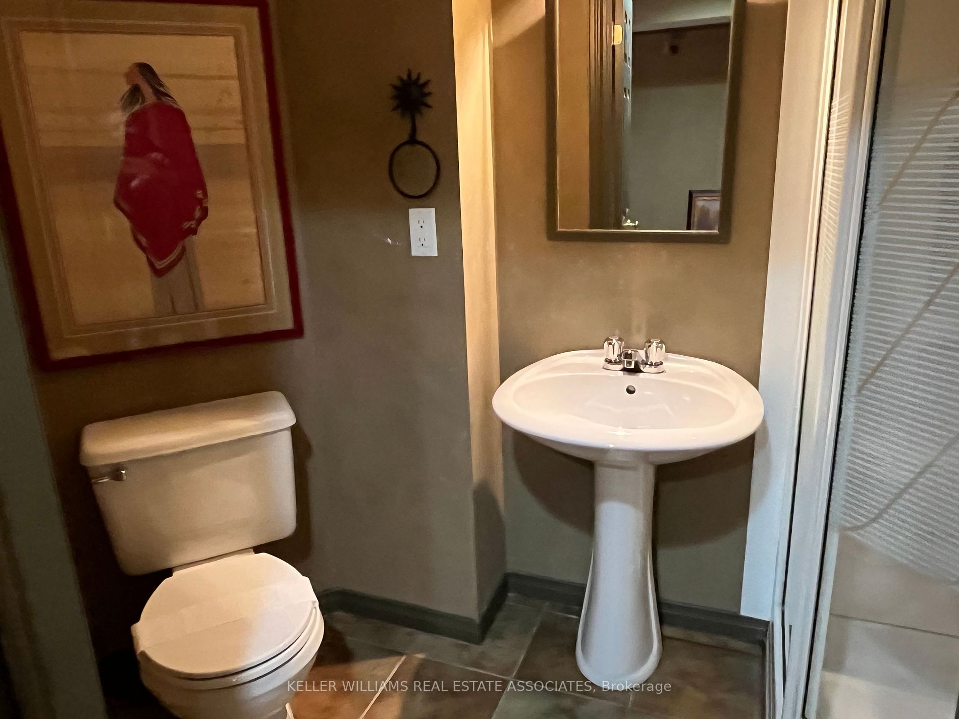479 Turnberry Cres