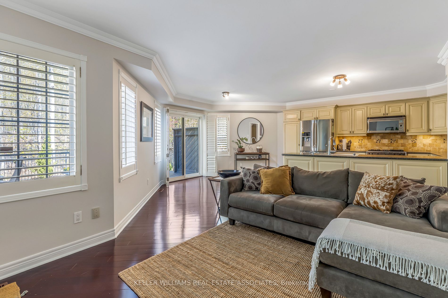 479 Turnberry Cres