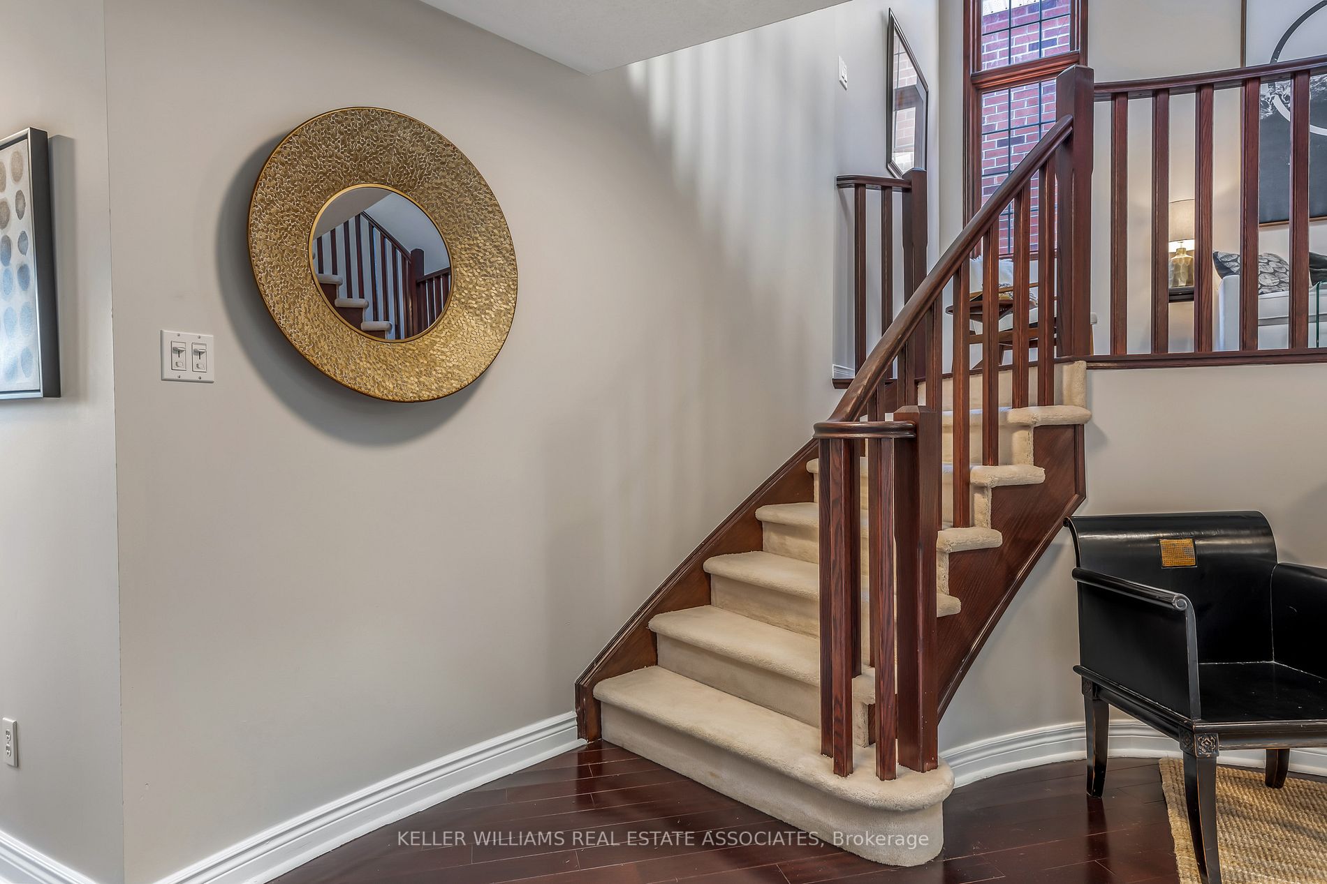 479 Turnberry Cres