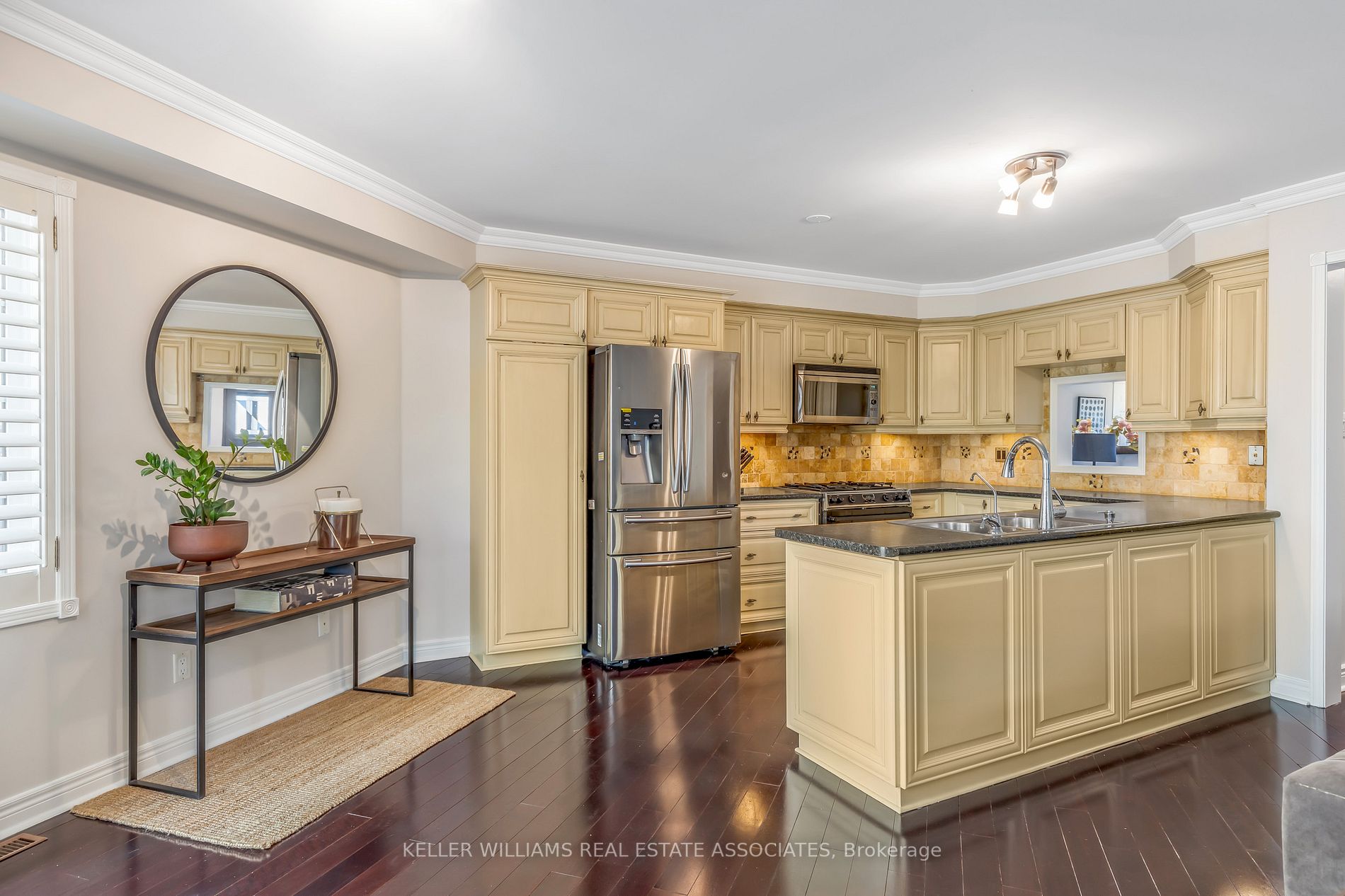 479 Turnberry Cres