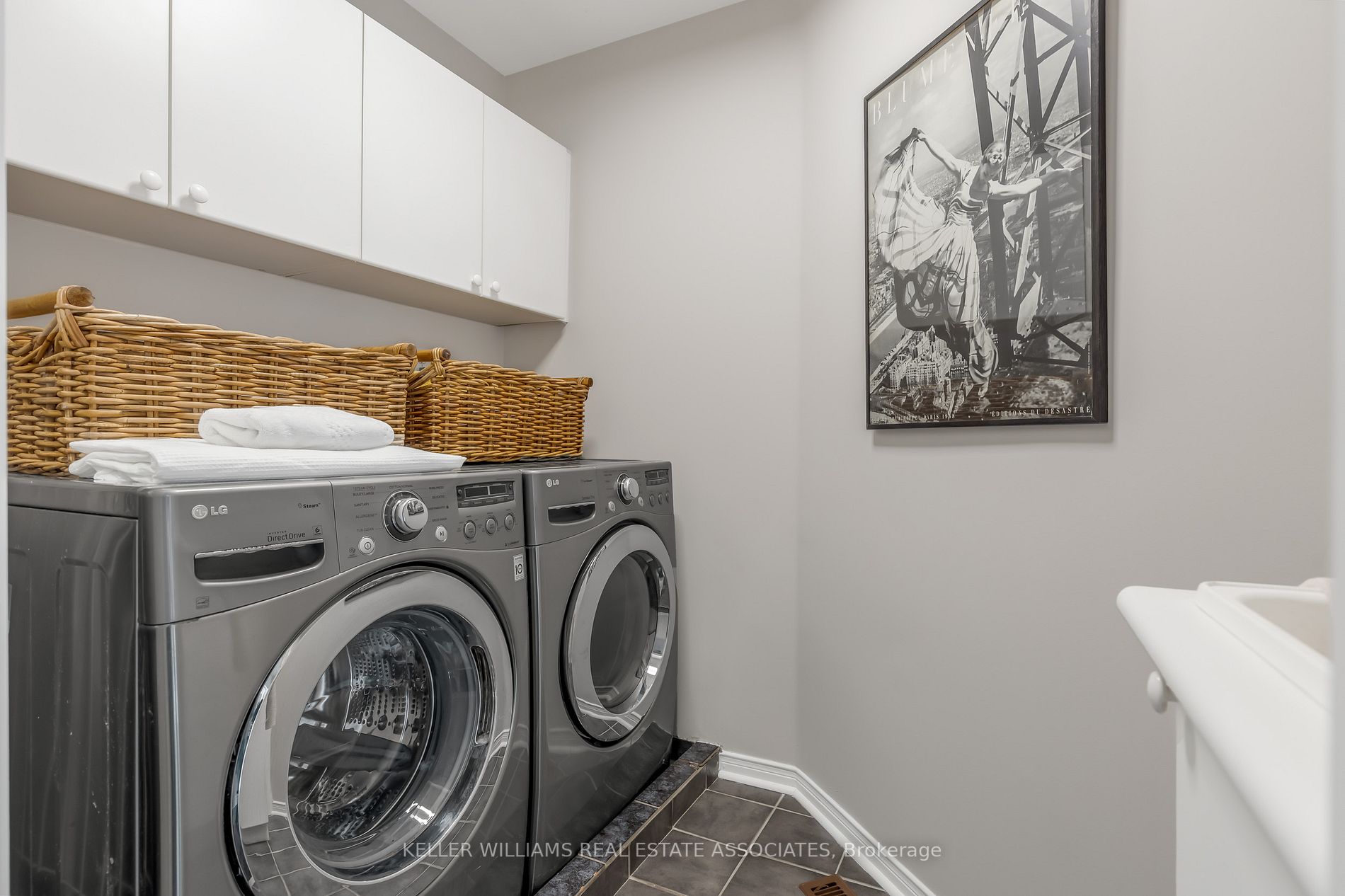 479 Turnberry Cres