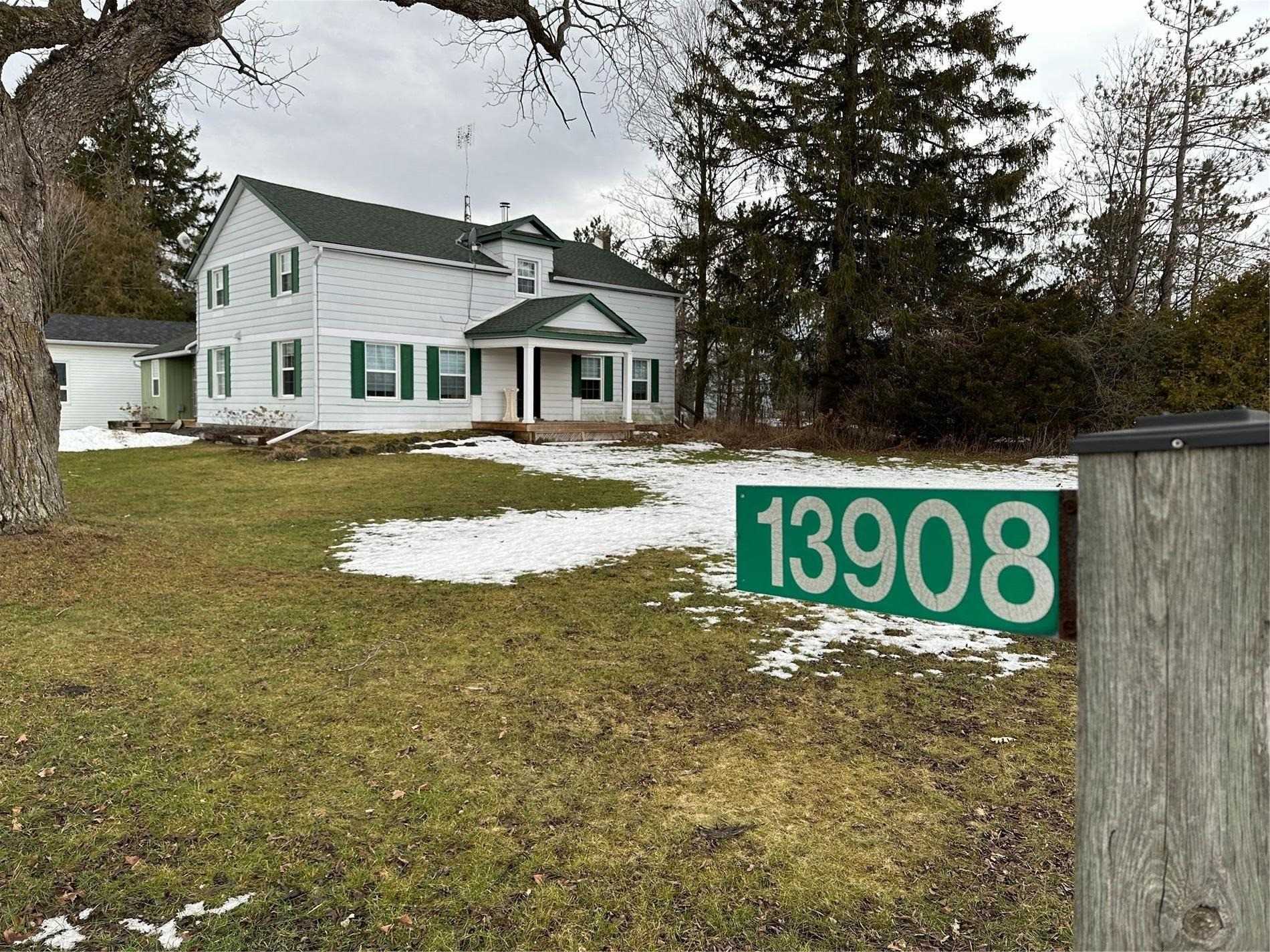 Listing W5922439 - Large Photo # 1