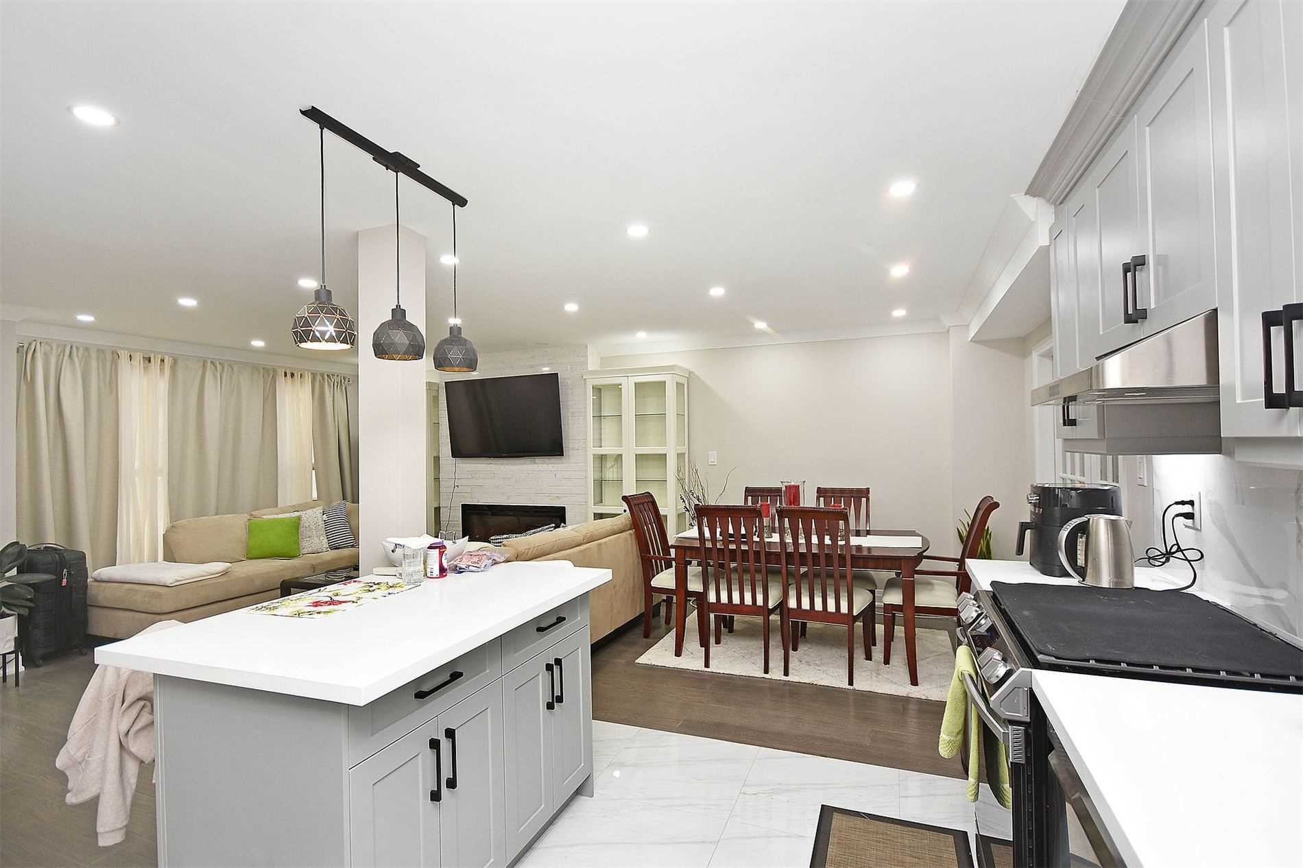 Listing W5922519 - Large Photo # 12