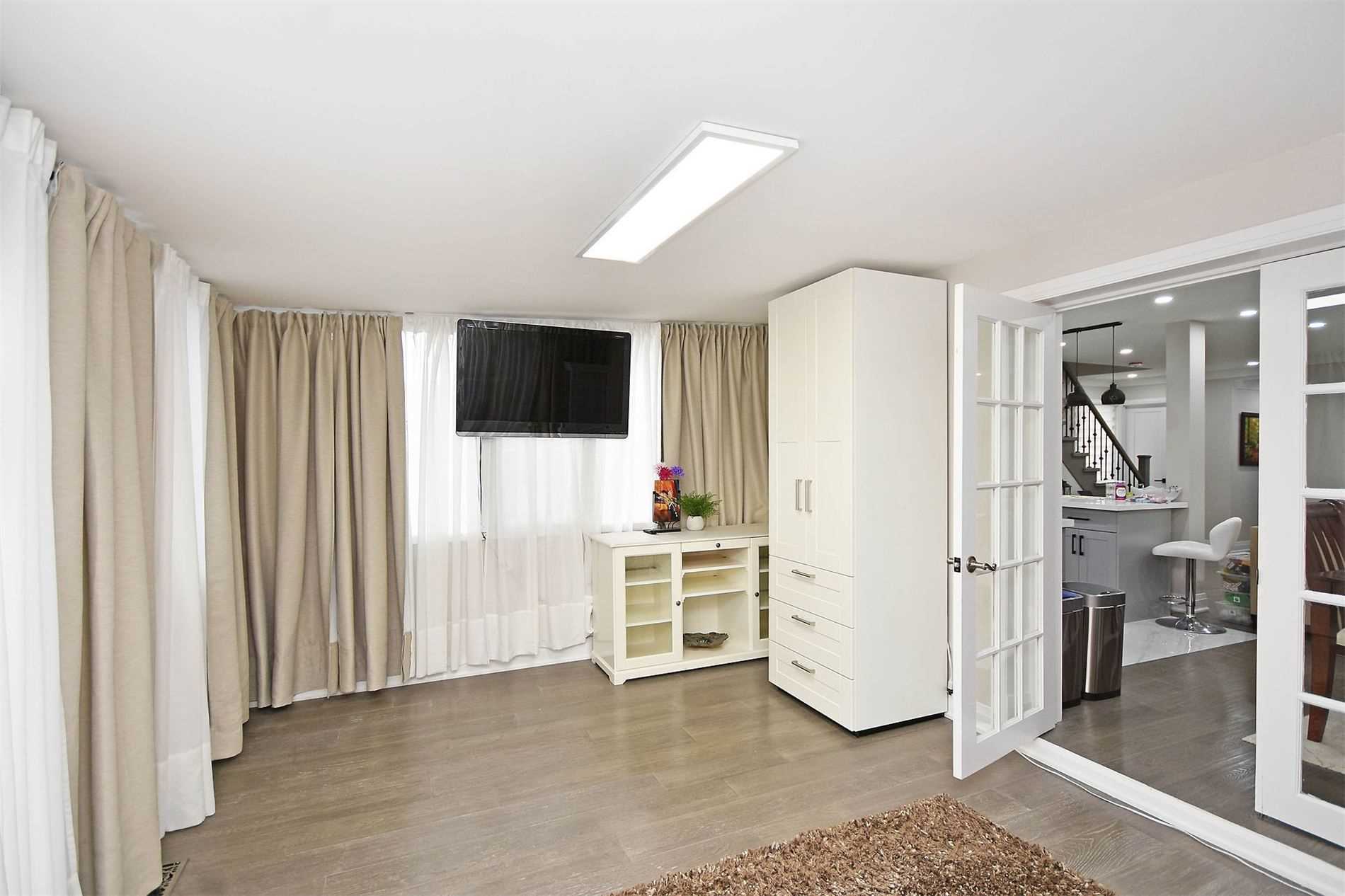 Listing W5922519 - Large Photo # 15