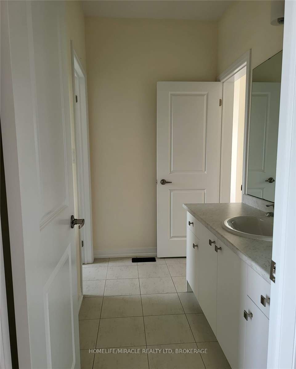Listing W5922615 - Large Photo # 13
