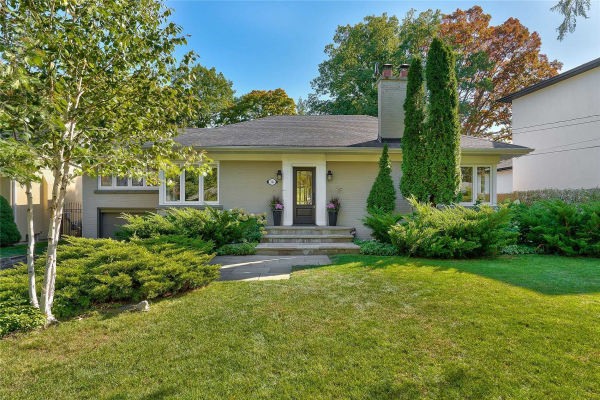 394 River Side Dr, Oakville