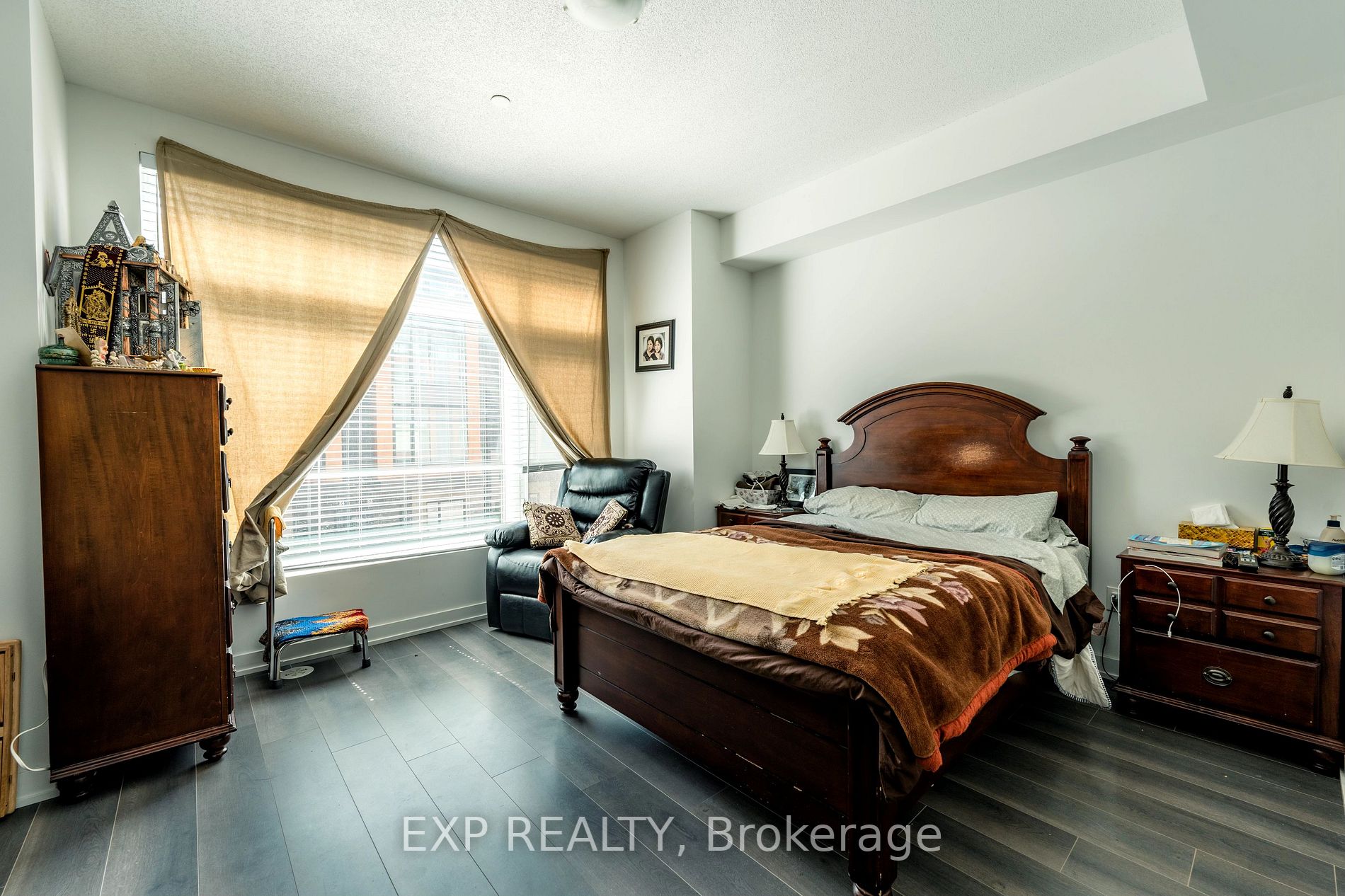 Listing W5922752 - Large Photo # 4