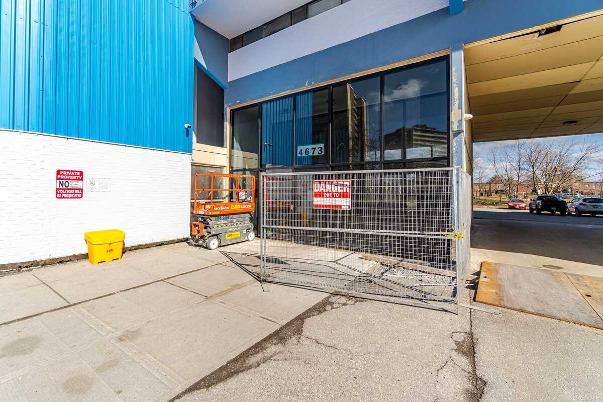 4673 Jane St, #621