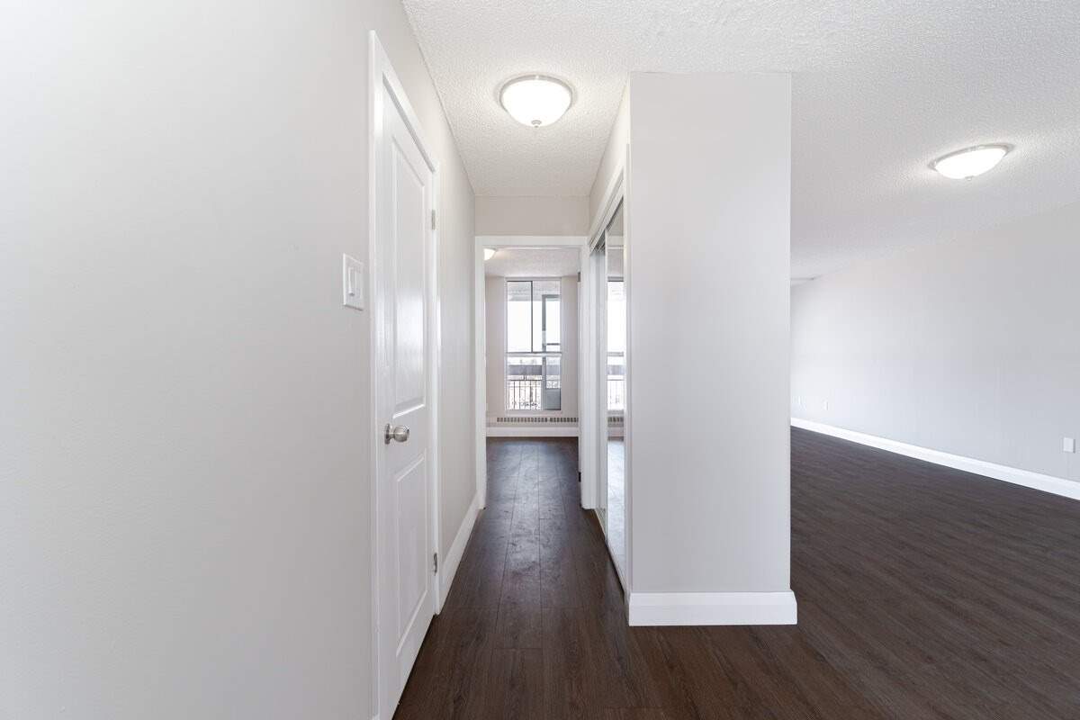 4673 Jane St, #621