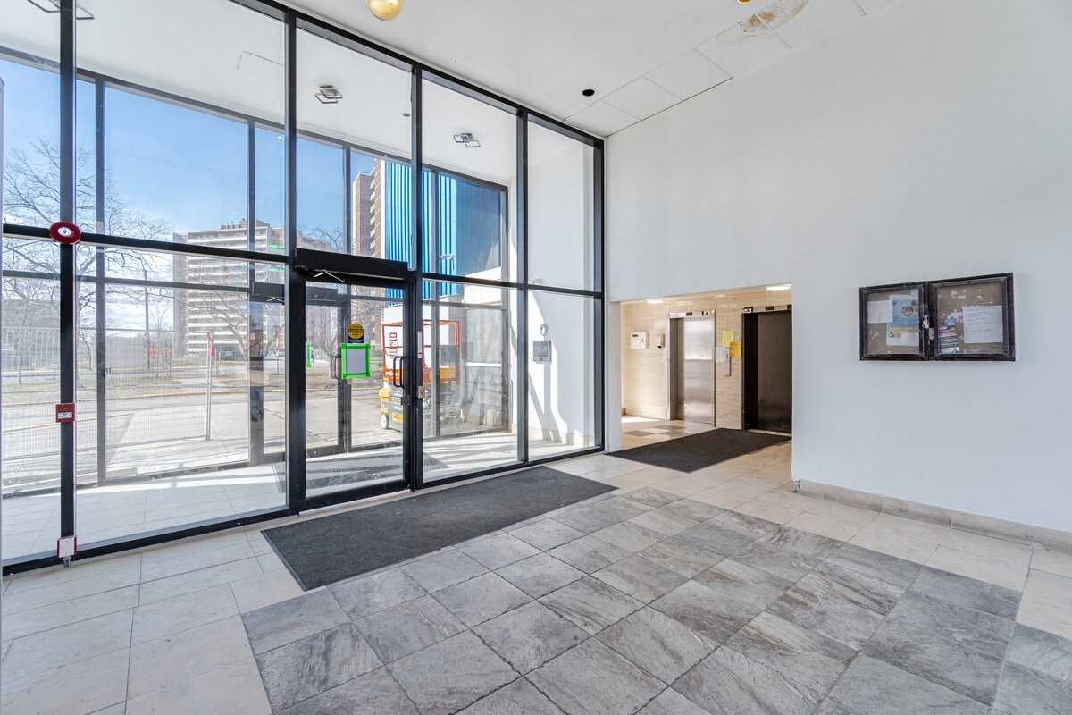 4673 Jane St, #621