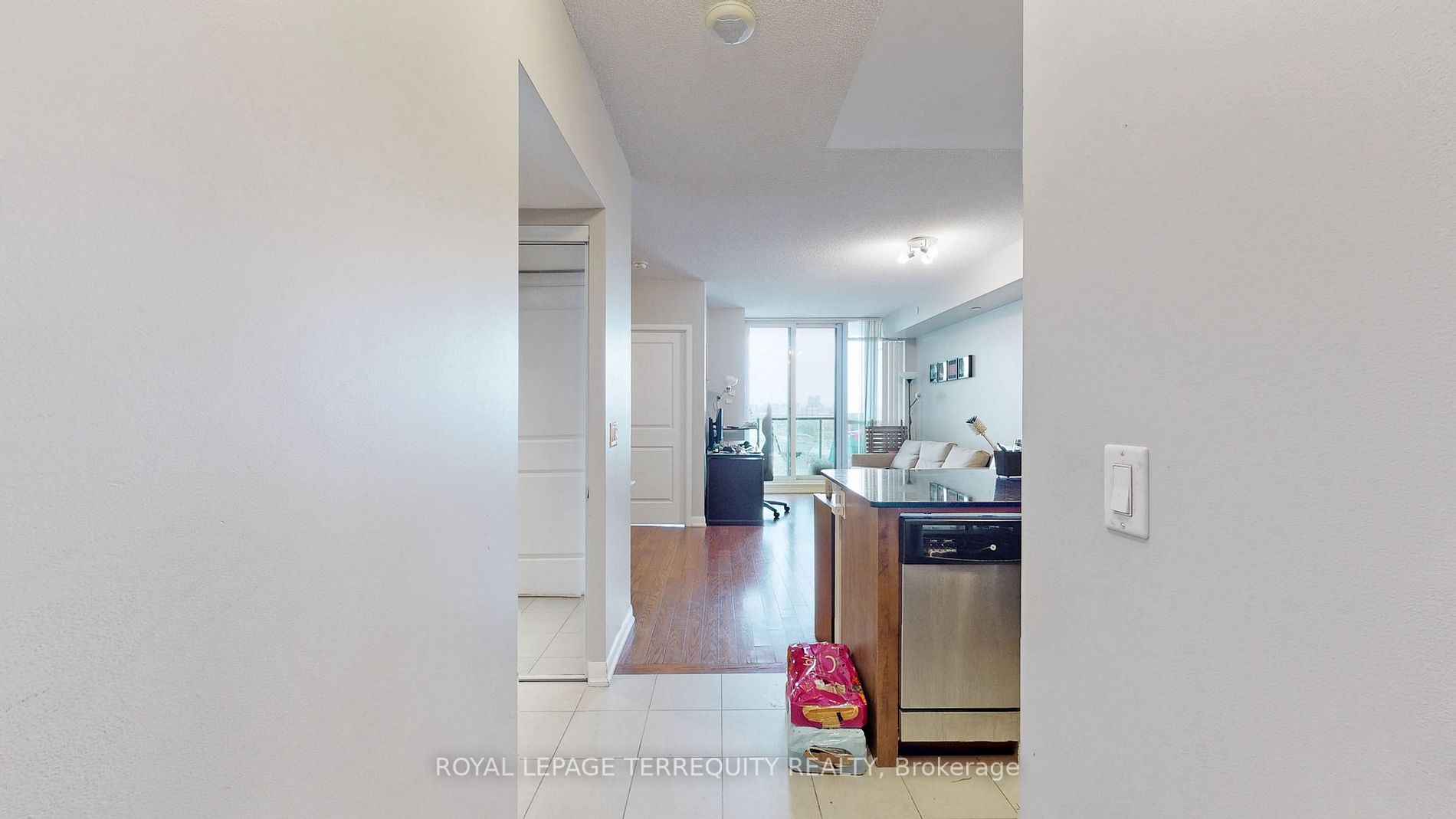 Listing W5923104 - Large Photo # 24