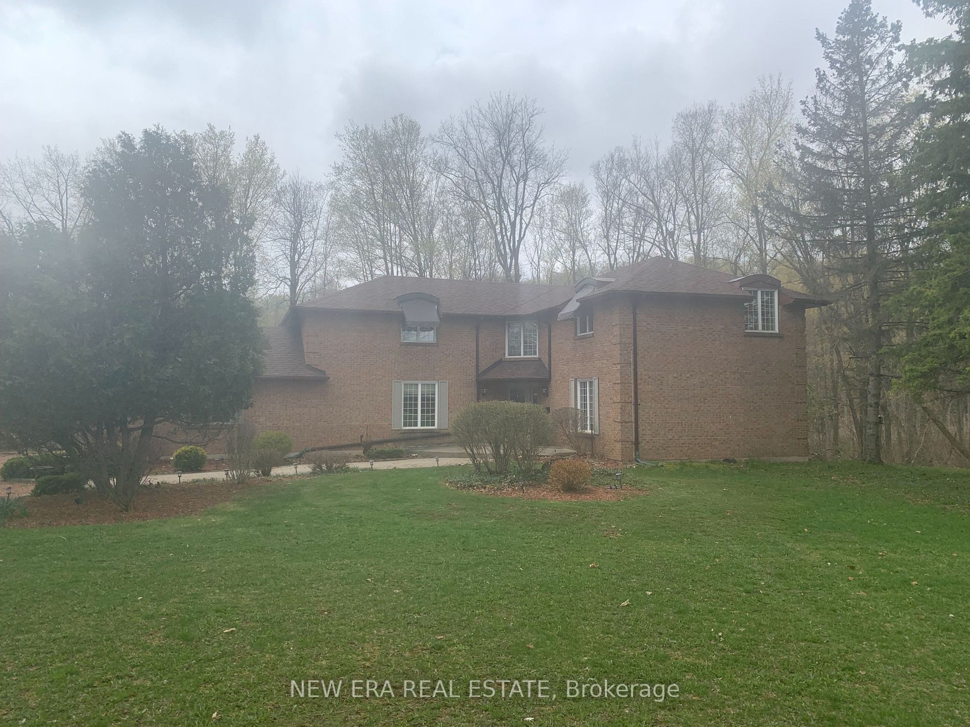 Listing W5923188 - Large Photo # 2