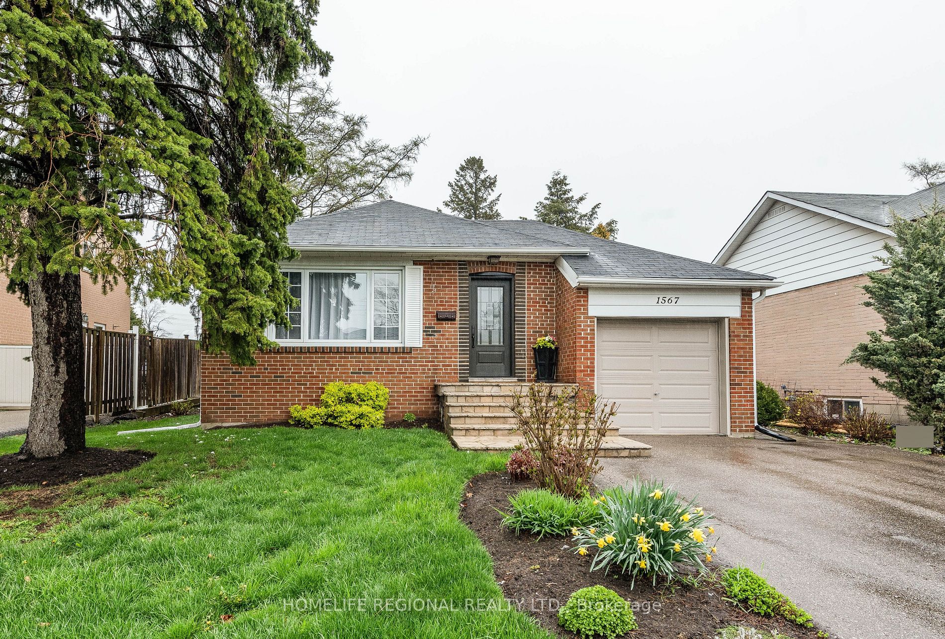 Listing W5923416 - Large Photo # 1