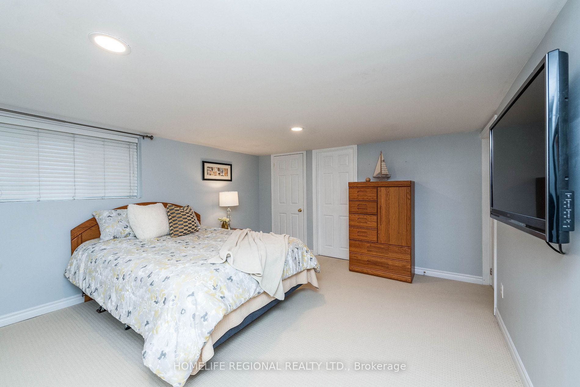 Listing W5923416 - Large Photo # 27