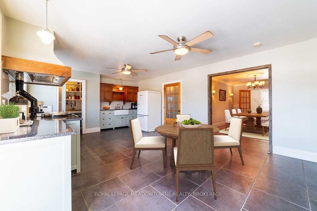 Listing W5923499 - Large Photo # 3