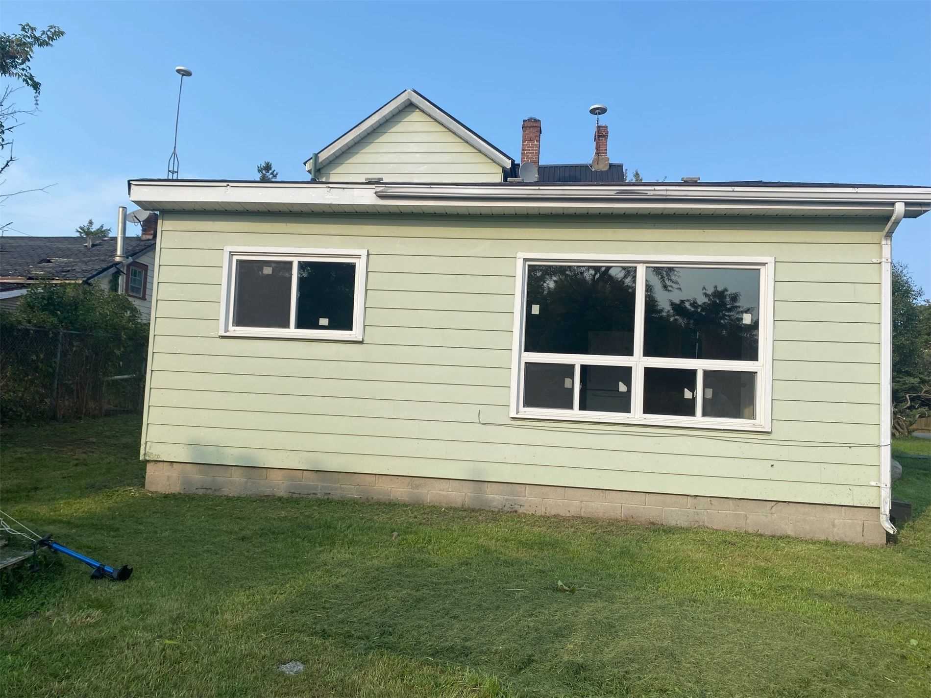 Listing W5923681 - Large Photo # 2