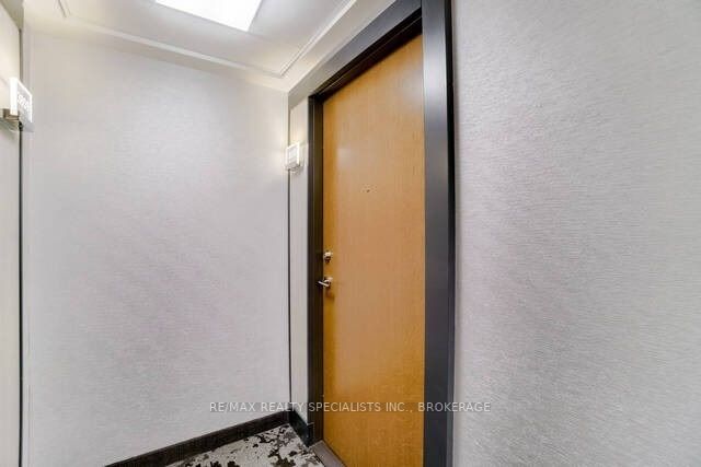 Listing W5923697 - Large Photo # 7