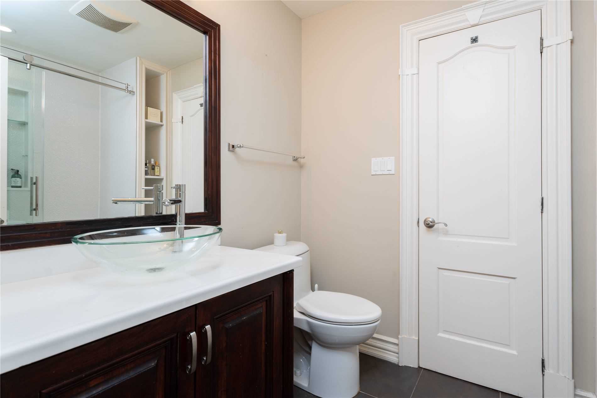 Listing W5923873 - Large Photo # 26