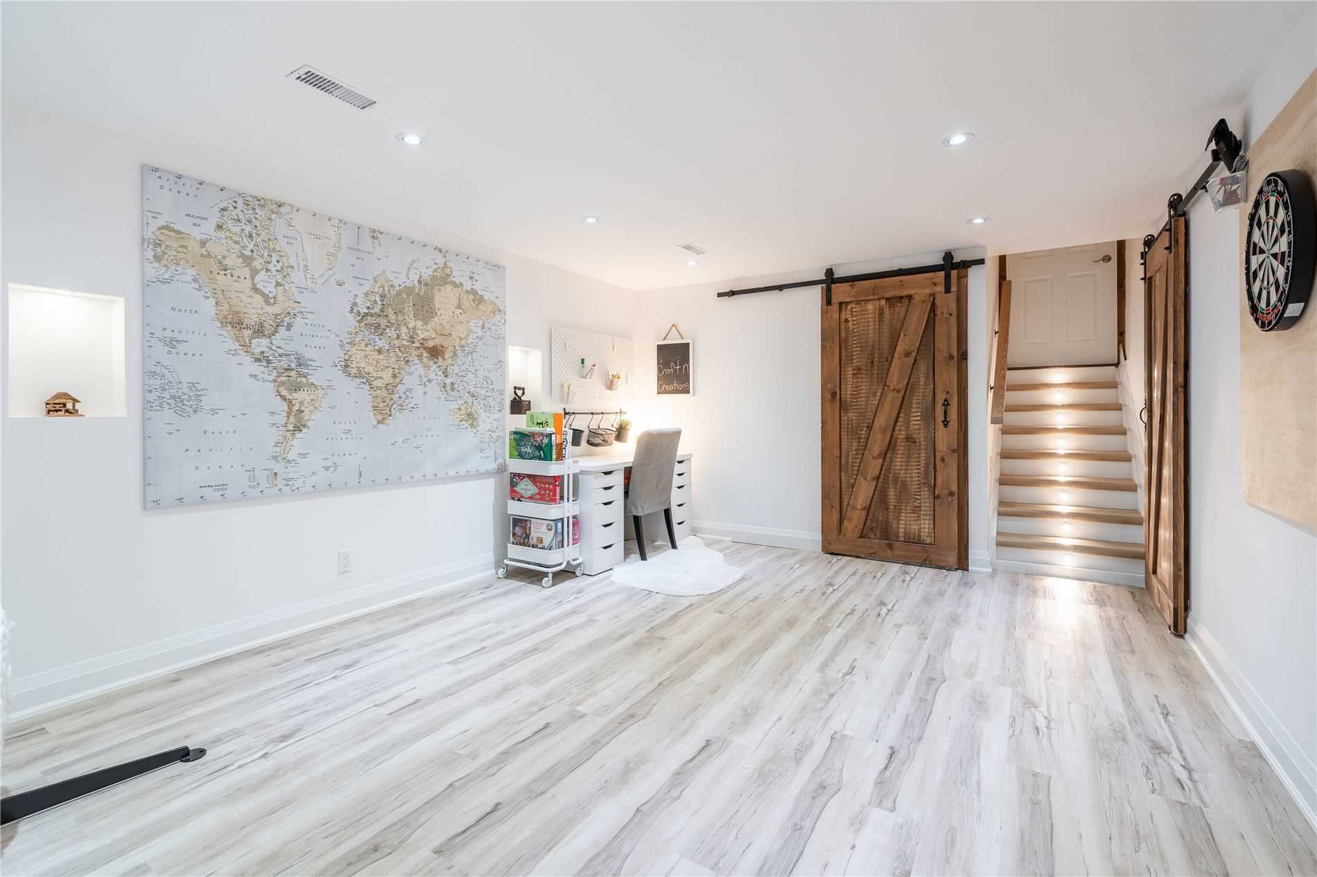 451 Sunset Dr