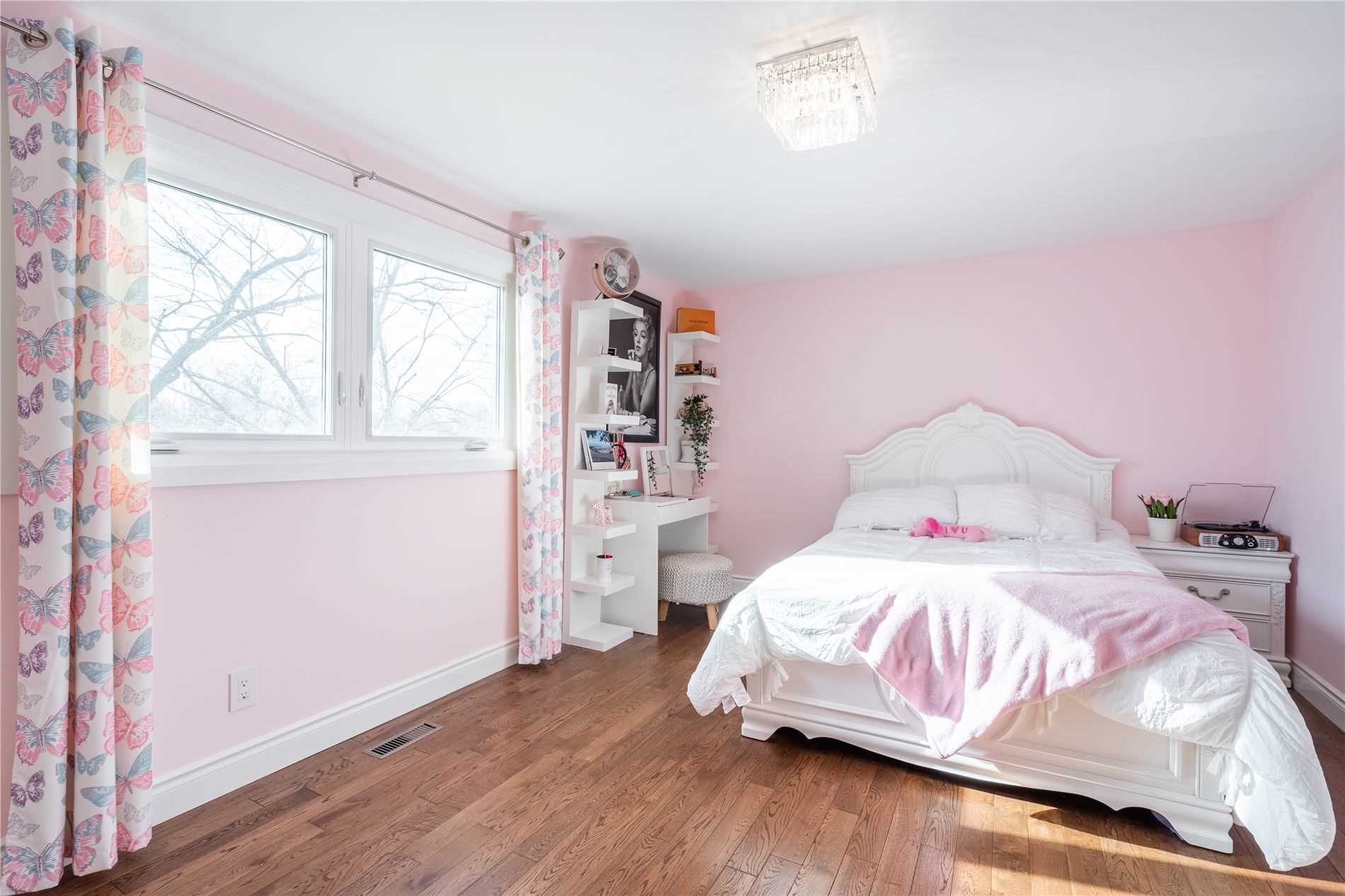 451 Sunset Dr