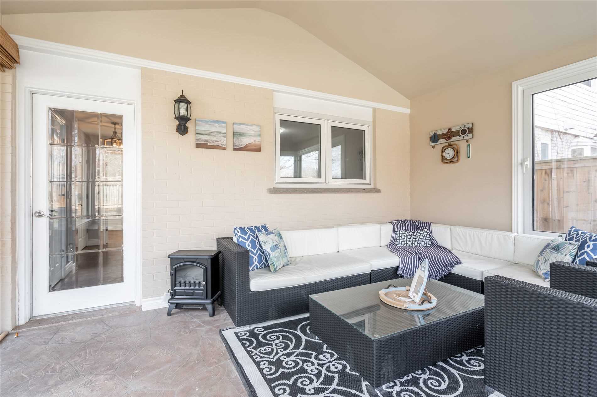 451 Sunset Dr
