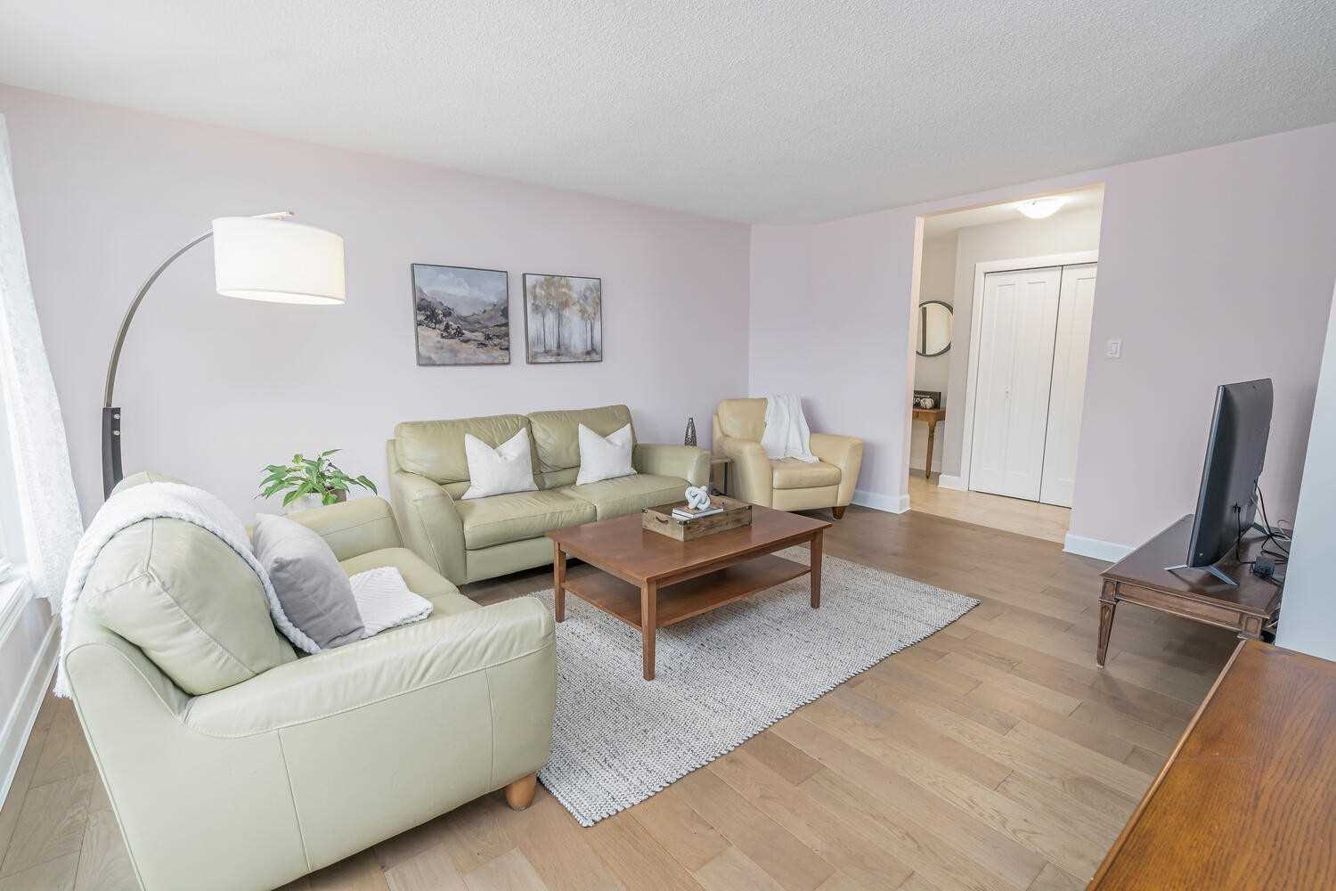 Listing W5924371 - Large Photo # 6