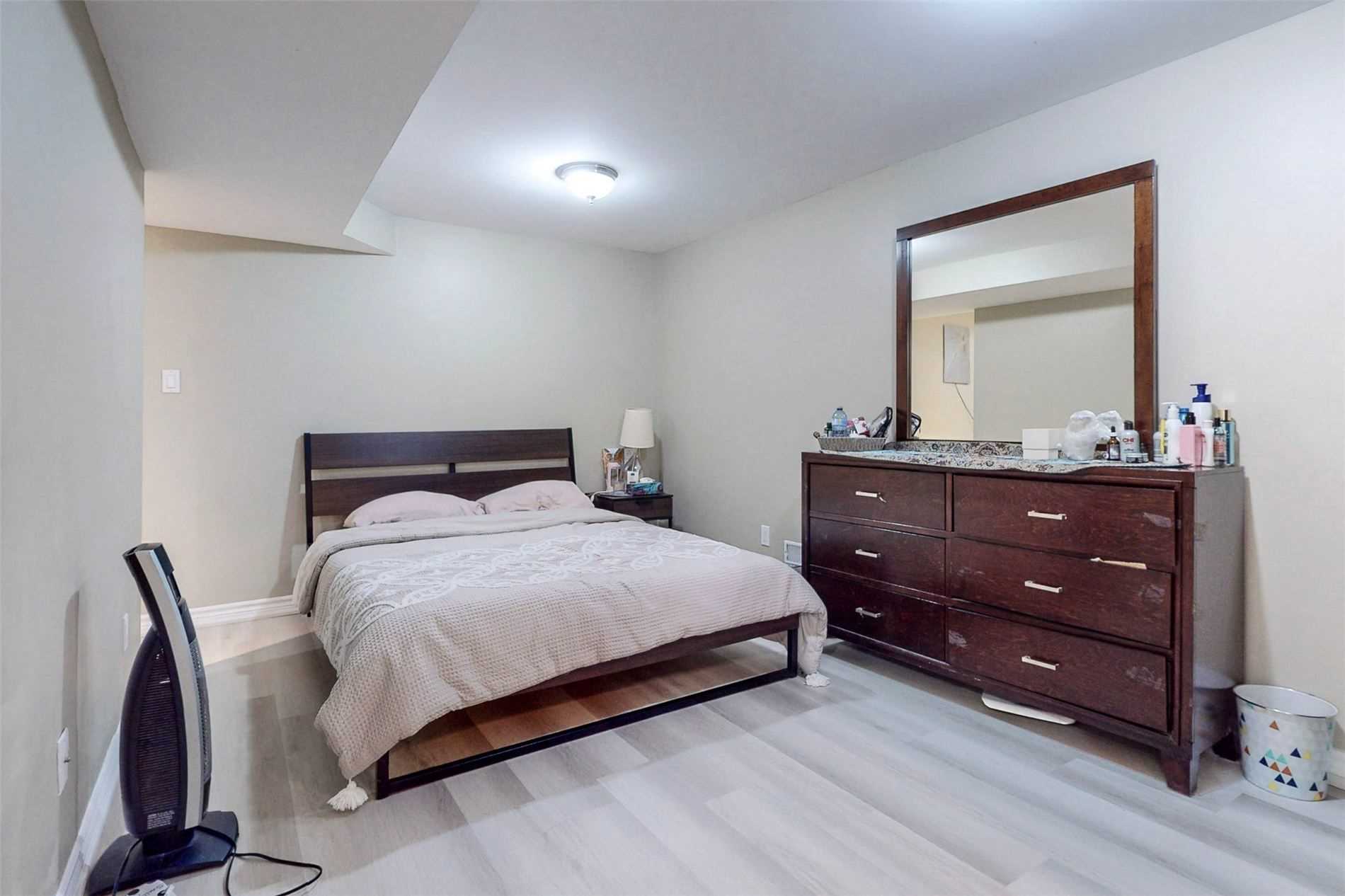 Listing W5924419 - Large Photo # 36