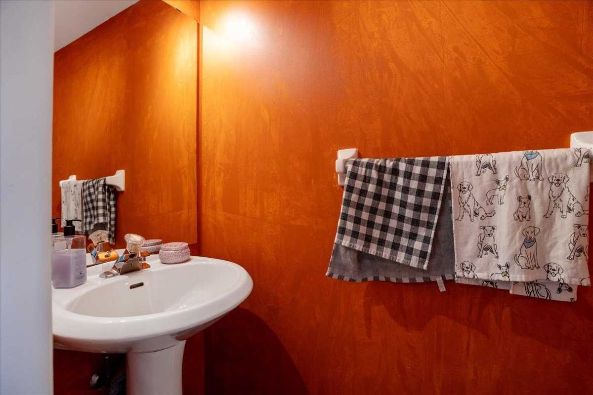Listing W5924699 - Large Photo # 15