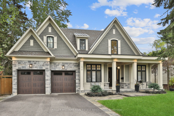 1079 Pelham Ave, Mississauga