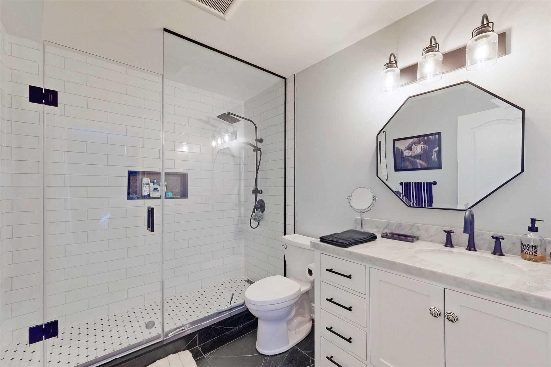 Listing W5925423 - Large Photo # 27