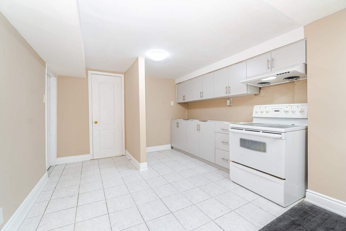 Listing W5925471 - Large Photo # 28