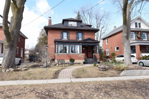 42 Lorne Ave, Brampton